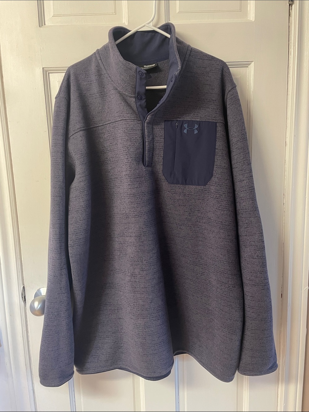 Under Armour Loose Fit Specialist 2.0 Henley sweater in blue men size 3XL tall